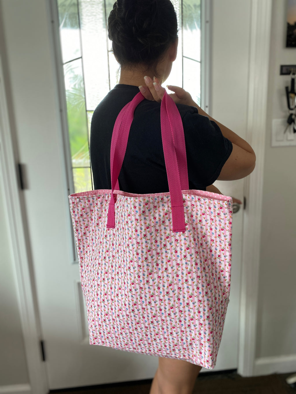 Girlie Girl Tote