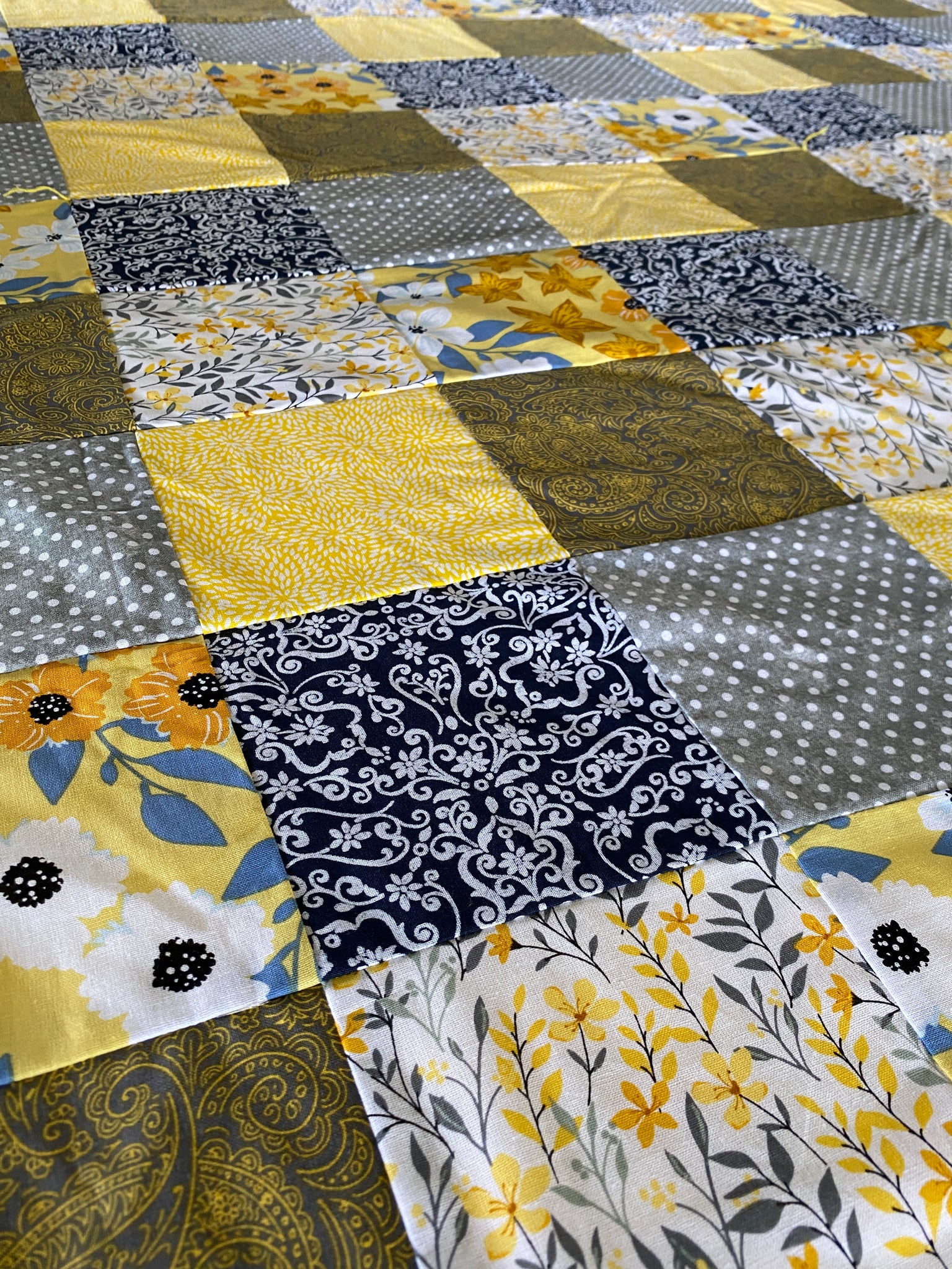 Golden Happiness Quilt